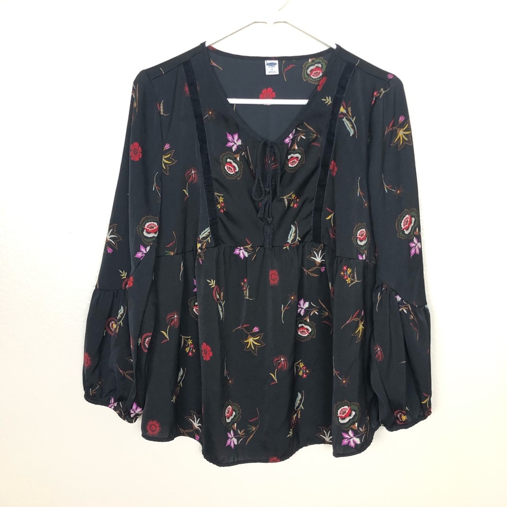 Black Floral Old Navy Babydoll Tunic Blouse